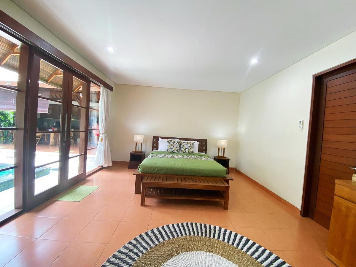 Bumi Ayu Villa Sanur Esterno foto