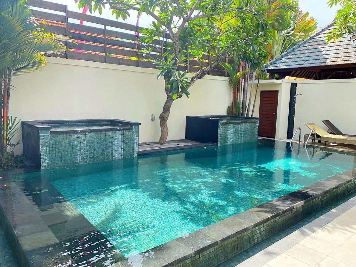 Bumi Ayu Villa Sanur Esterno foto