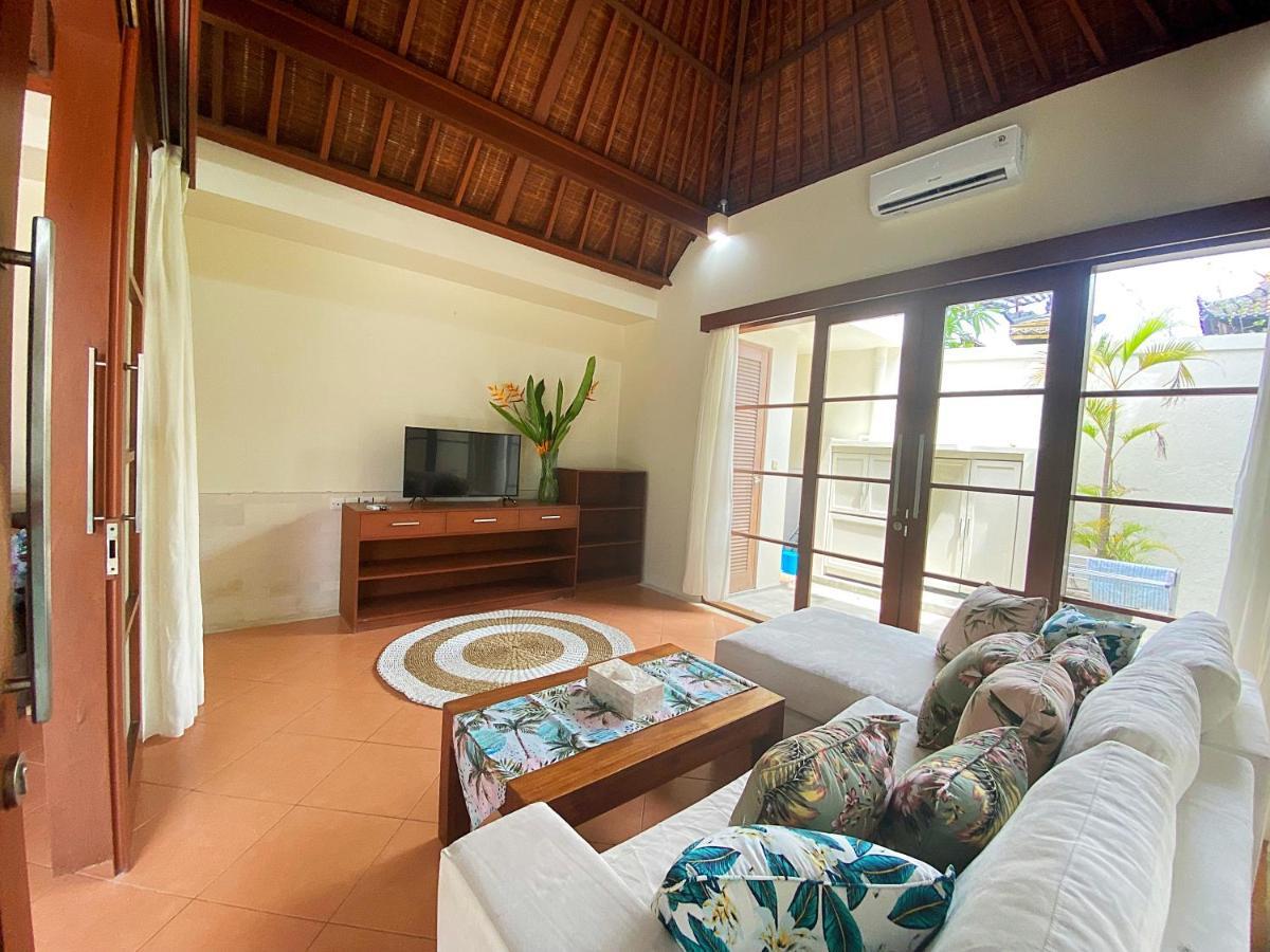 Bumi Ayu Villa Sanur Esterno foto