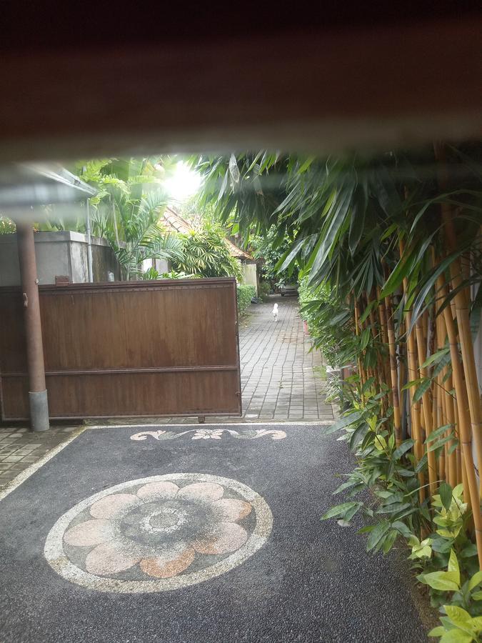Bumi Ayu Villa Sanur Esterno foto